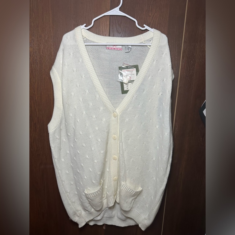 Ivory women’s 2x vest
